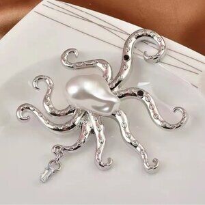 Zara Octopus Silver Brooch